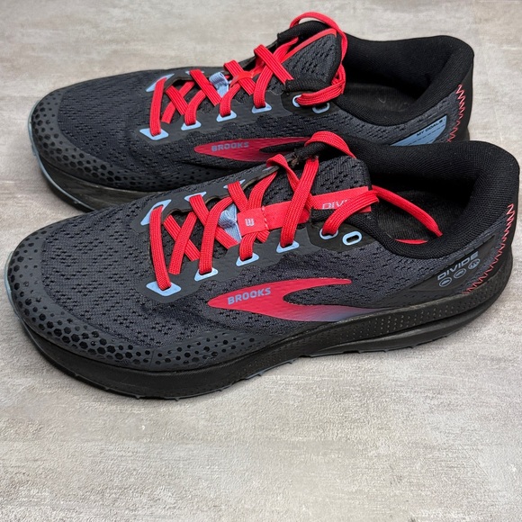 Brooks Divide 3 Womens Pink Black Hiking Running Sneakers Size 8.5 - Picture 3 of 6
